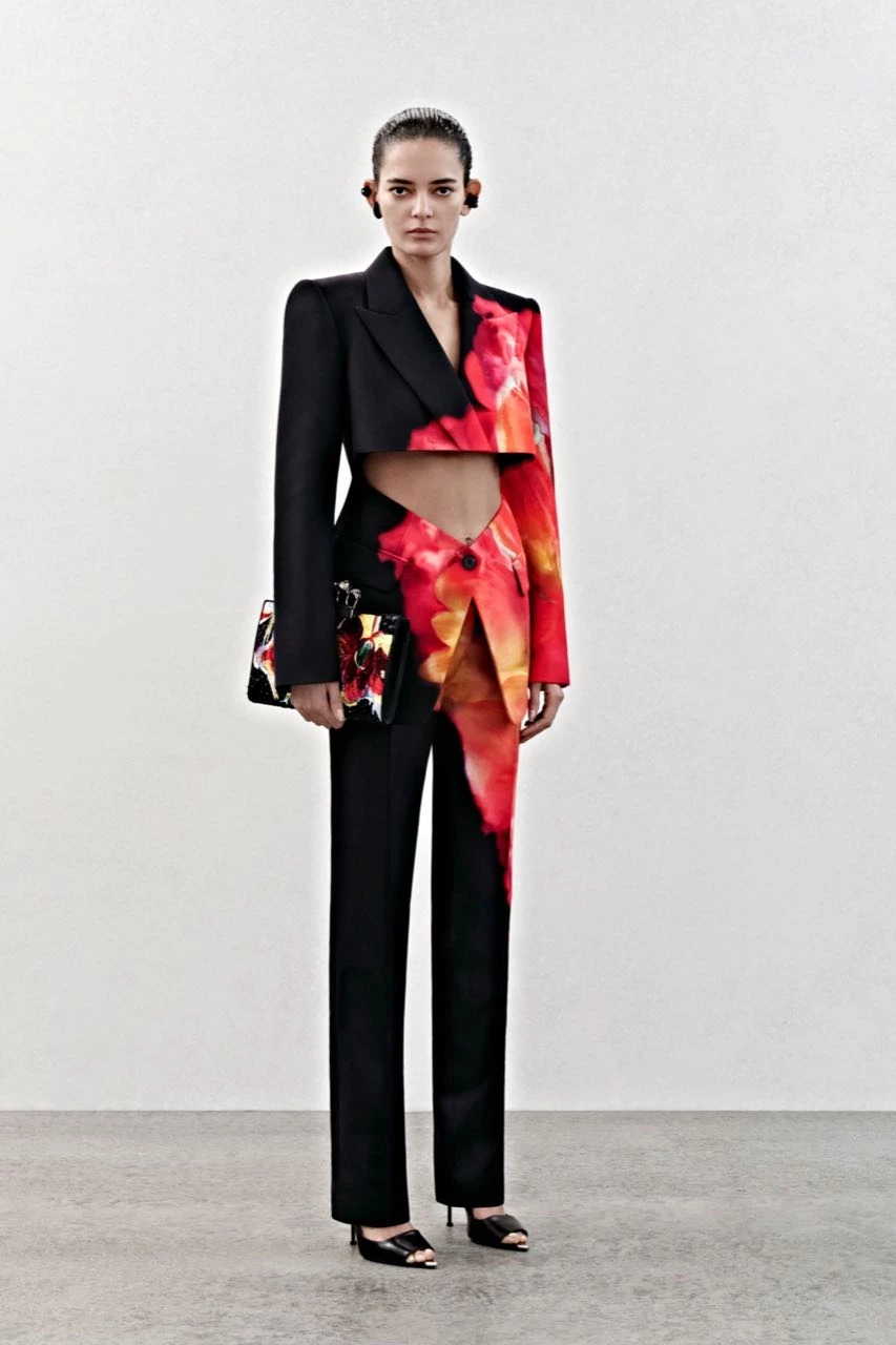 Alexander McQueen Pre-Fall 2023