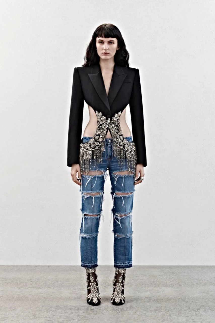 Alexander McQueen Pre-Fall 2023