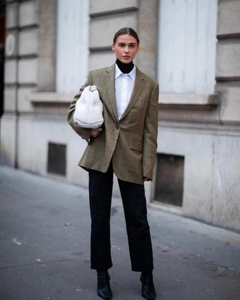 Los looks sastreros más trendy según el street style