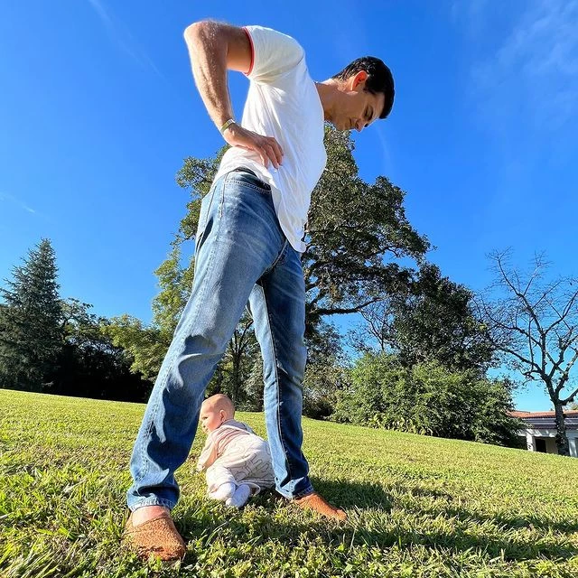 Juan Manuel Urtubey junto a su hija Julia
