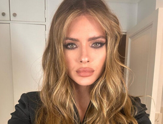 La China Suárez llevó el abrigo "must have" de la temporada