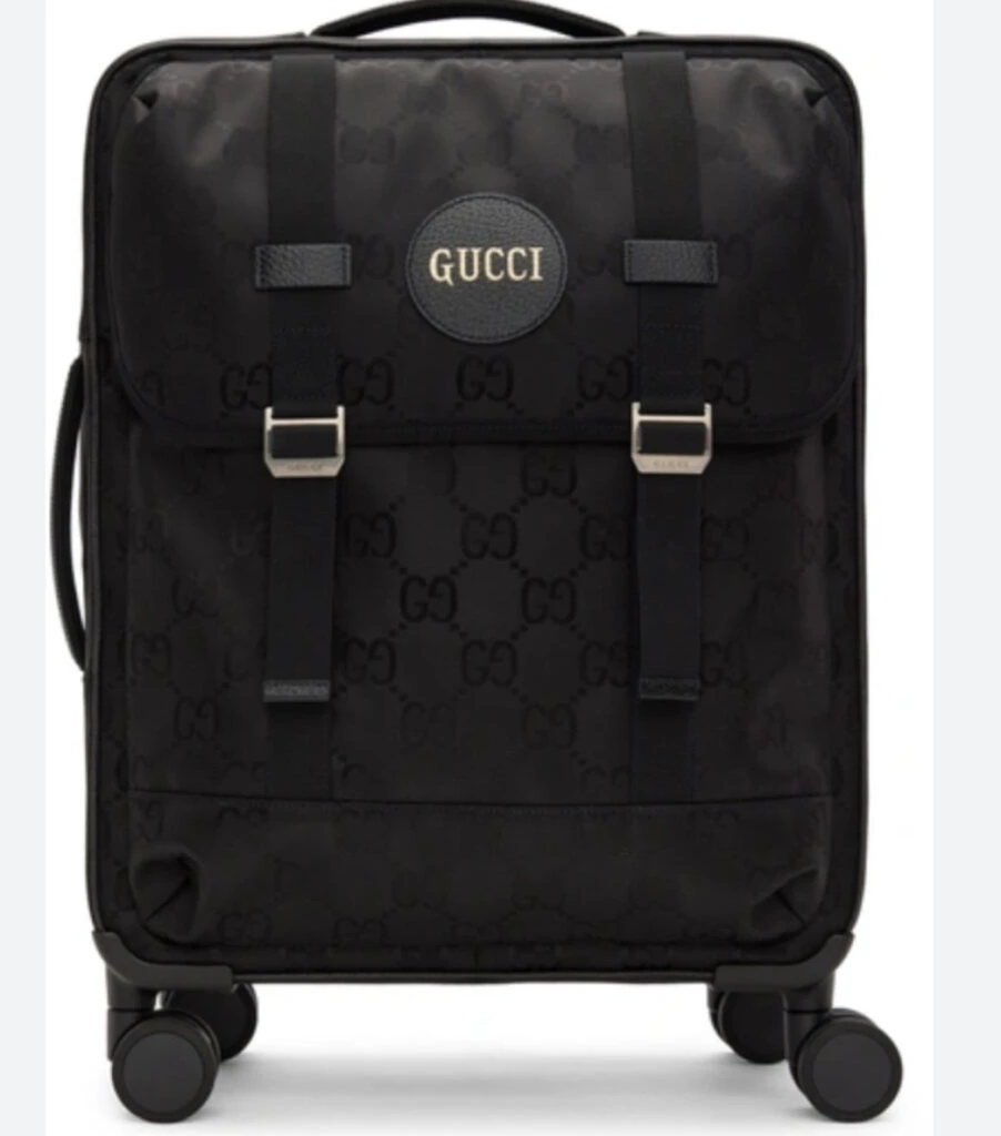 La China Suárez usó una valija de mano de Gucci. Foto: web.