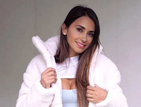 La tierna foto y frase que usó Antonela Roccuzzo para personalizar la funda de su celular