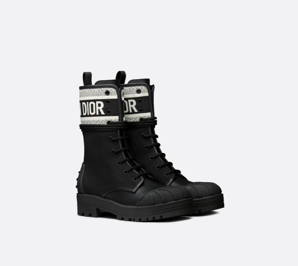 Las botas Dior de Cami Homs. Foto: web.