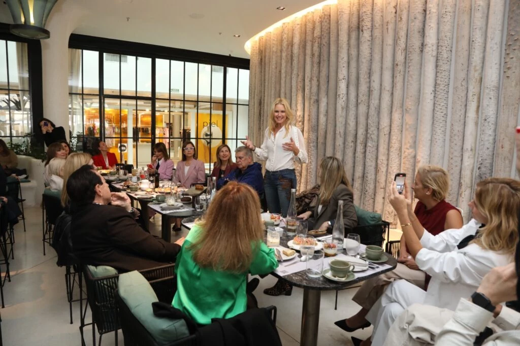 VAleria Mazza en Martín Fierro de la Moda