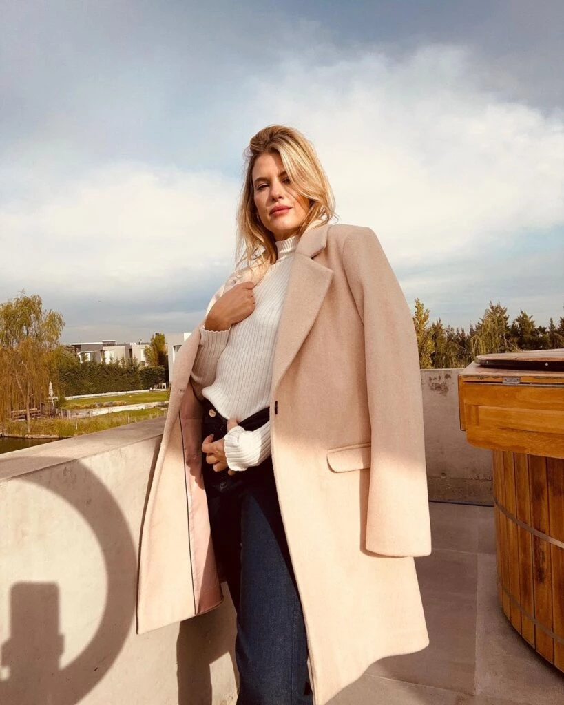 Mery del Cerro con look abrigado