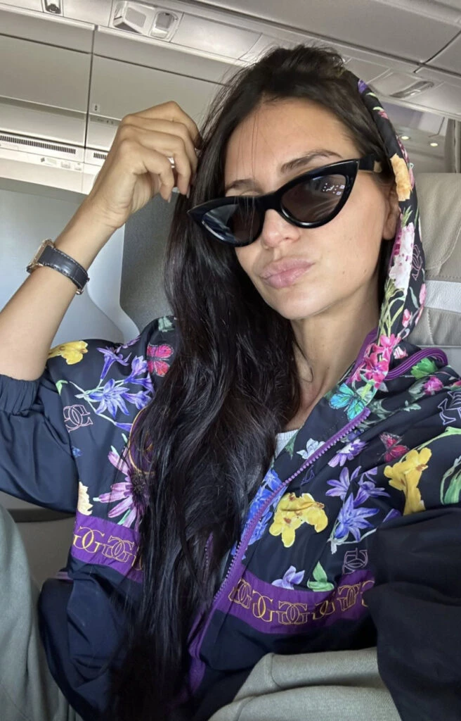 Zaira Nara se fue a Cannes y apostó por el Athleisure. Foto: Instagram.