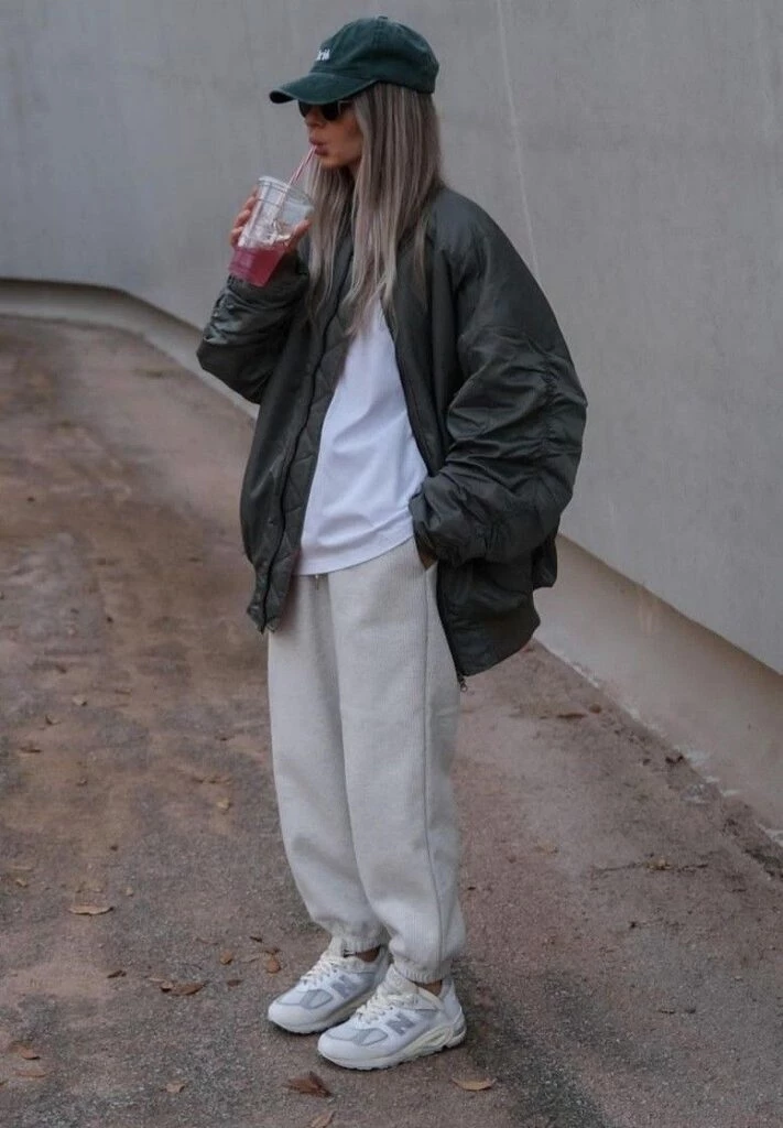 looks informales estilosos del street style otoño 2023