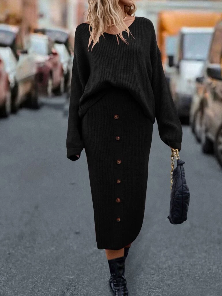 Los mejores looks para armar con un suéter negro