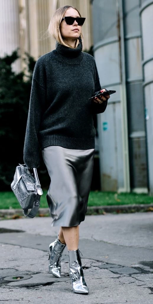 Los mejores looks para armar con un suéter negro