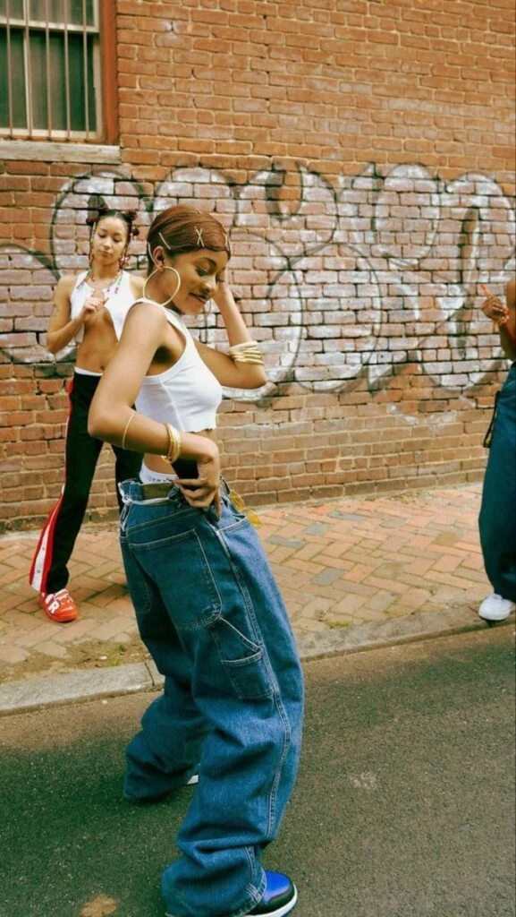 tiro bajo estetica y2k 