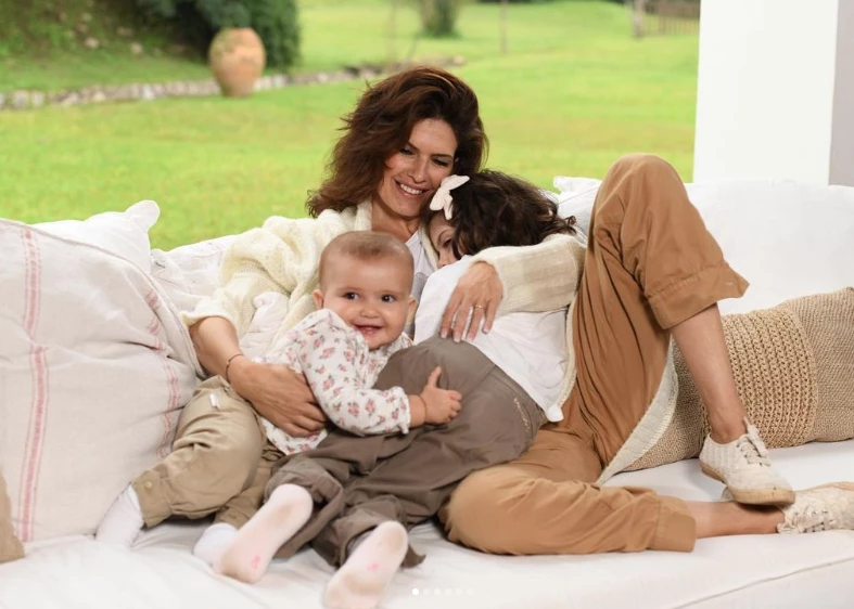 Isabel Macedo con Belita y Julia Urtubey