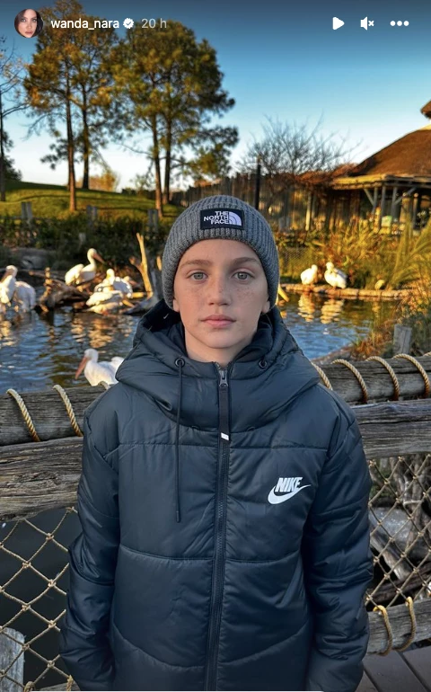 Wanda Nara, Mauro Icardi y los 5 chicos visitaron el bioparque de Escobar.