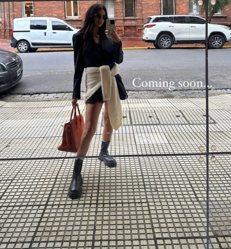 El look black and white de Zaira Nara. Foto: Instagram.