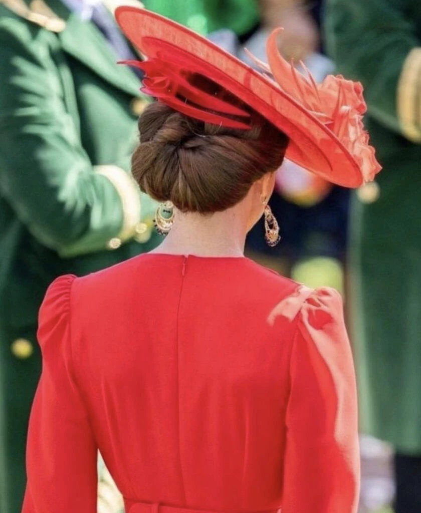 El look monocromático de Kate Middleton. Foto: Instagram.