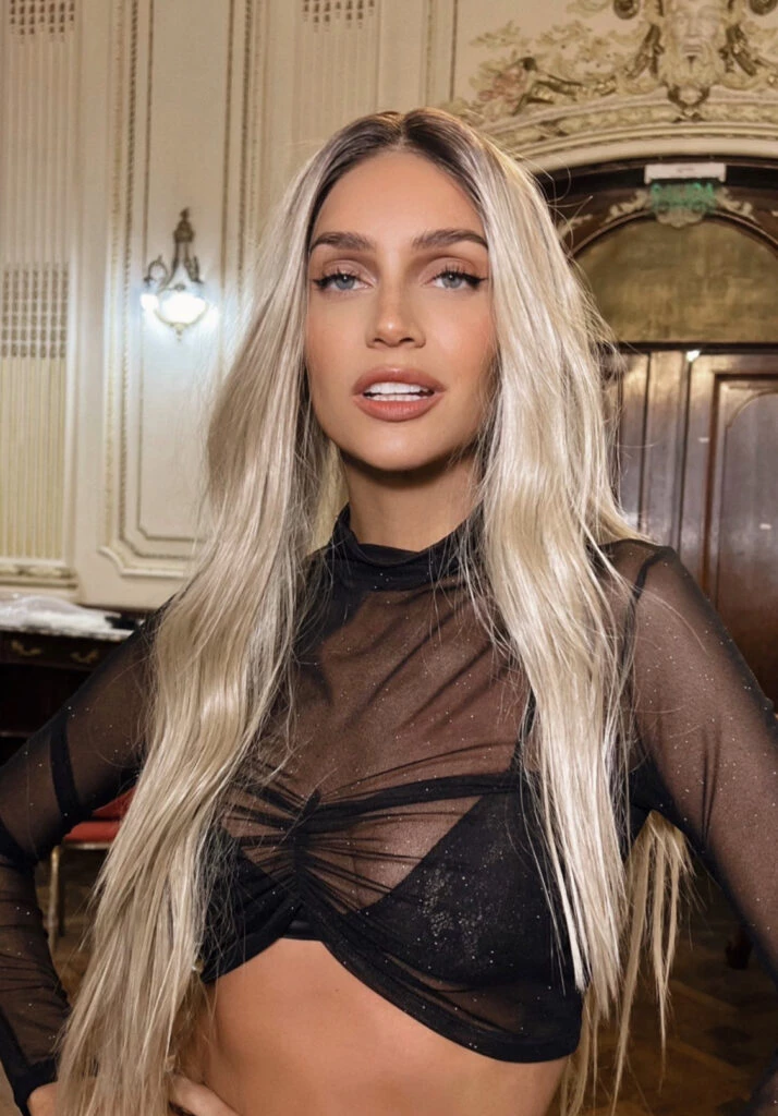 El radical cambio de look de Zaira. Foto: Instagram.