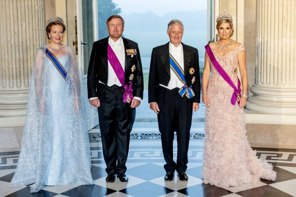 Máxima con look de gala