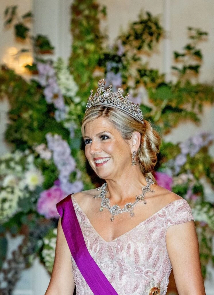Máxima con look de gala