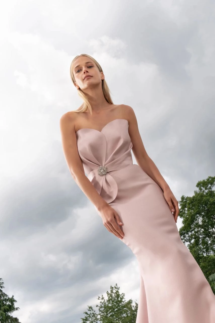 Reem Acra 2024 Resort