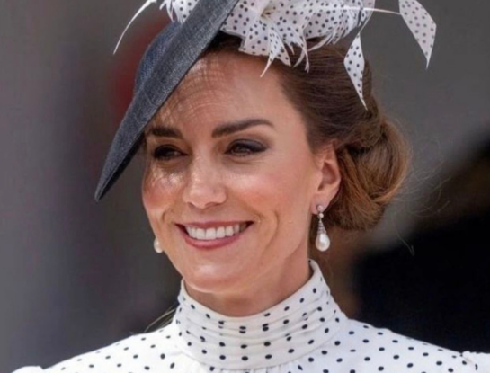 Kate Middleton le rindió homenaje a Lady Di con su último look 