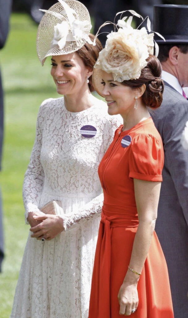 Kate Middleton y Mary de Dinamarca son las royals mejores amigas. Foto: Pinterest.