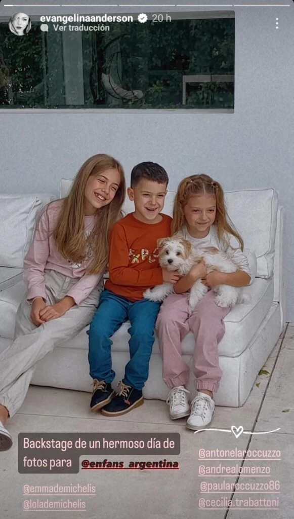 Las hijas de Evangelina Anderson en una producción de fotos