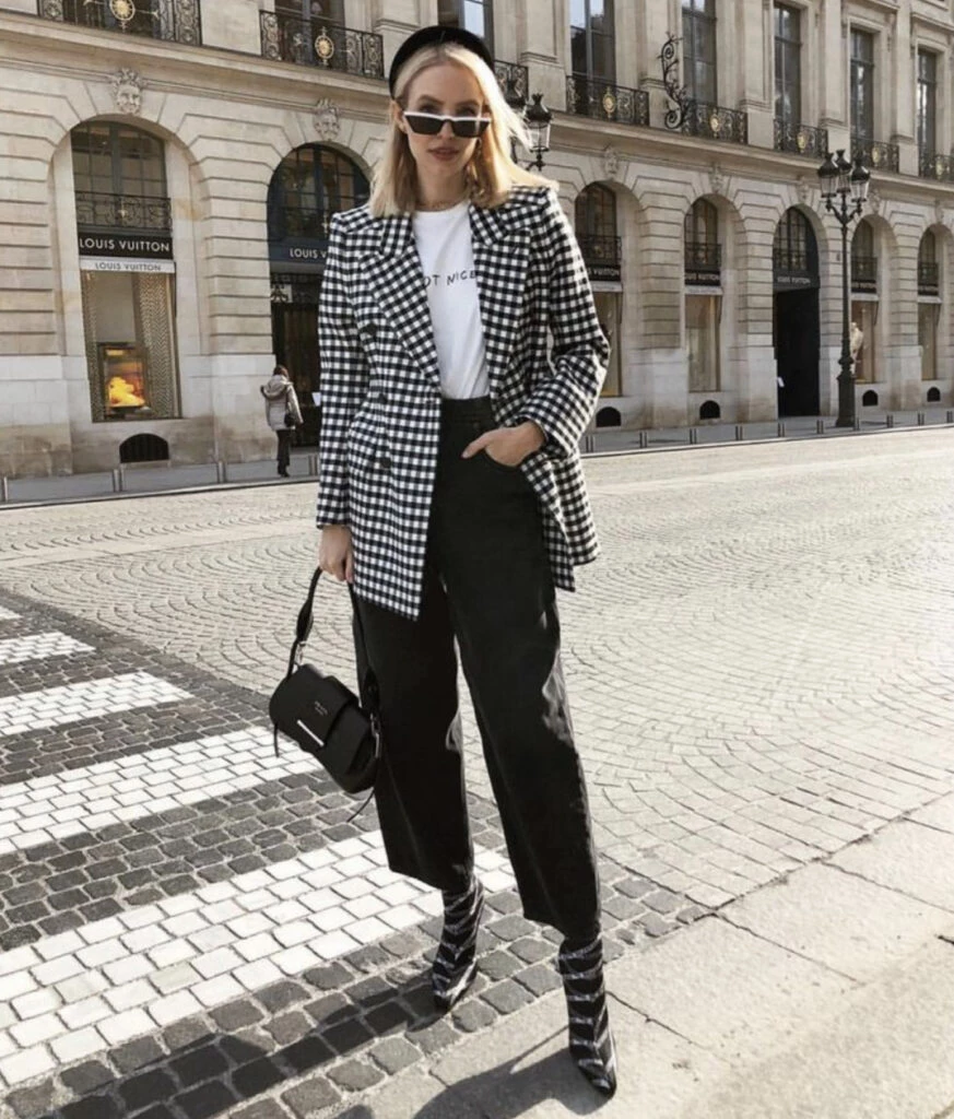 Los estampados son furor este otoño 2023. Foto: Pinterest.