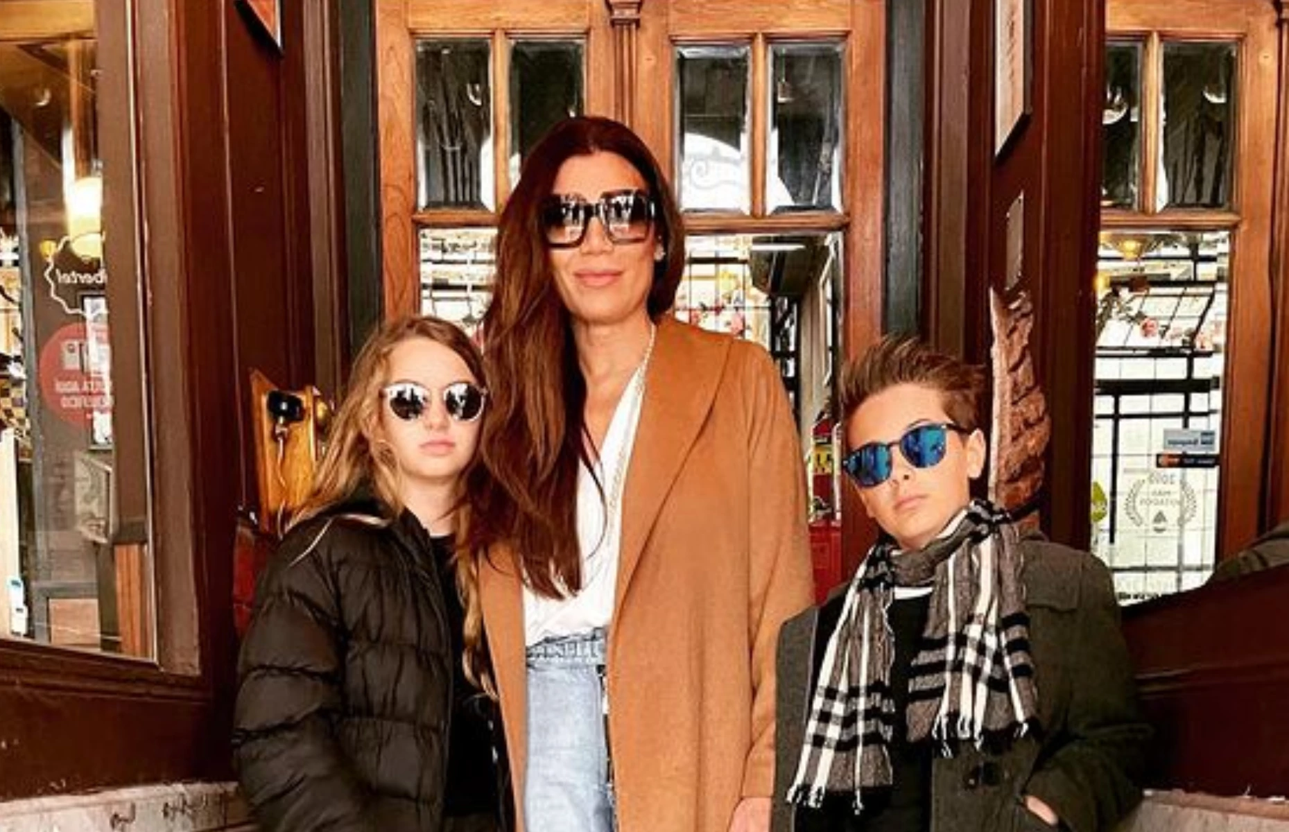 Los looks cancheros de Paul e Isabella, los hijos de Flor de la V, para combatir el frío