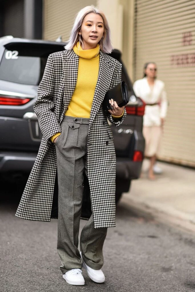 Los mejores looks con polera, la prenda anti frío más estilosa