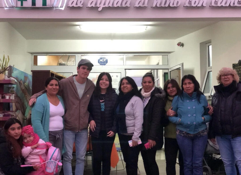 Marcos Ginocchio visitó una fundación de chicos con cáncer. Foto: Instagram.