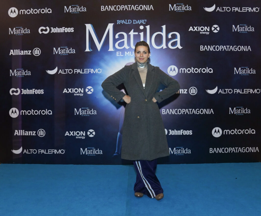 Natalie Pérez en el estreno de Matilda, el musical