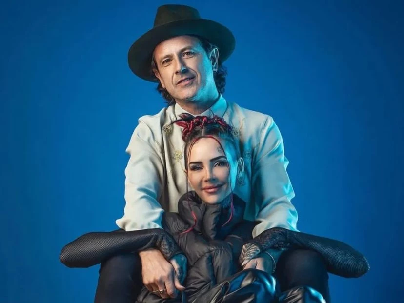 Las lujosas vacaciones de Cande Tinelli y Coti en Ibiza