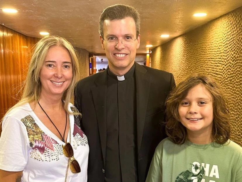 La promesa a la Virgen de Marisa Brel