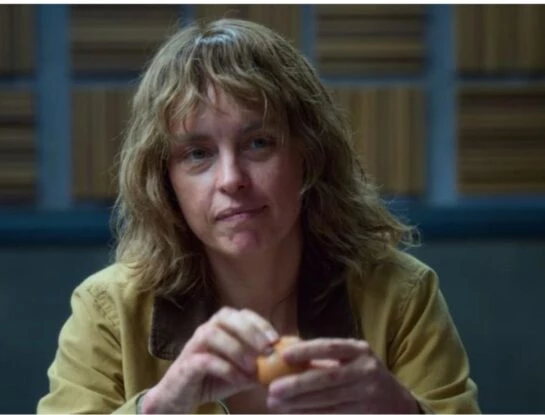 La serie de Netflix que tiene tres capítulos y es ideal para una mini maratón