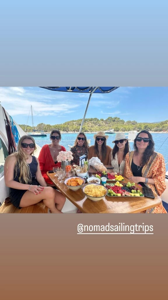 Pampita y sus amigas en Ibiza