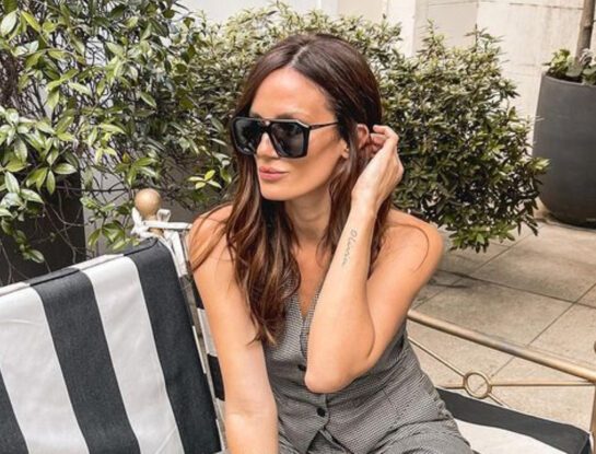 Paula Chaves cautivó con su look sastrero (perfecto para el día)