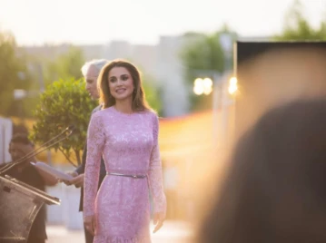 Rania de Jordania destacada