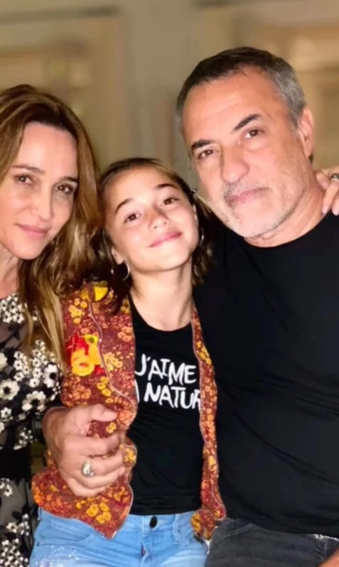 Vero Lozano junto a su familia
