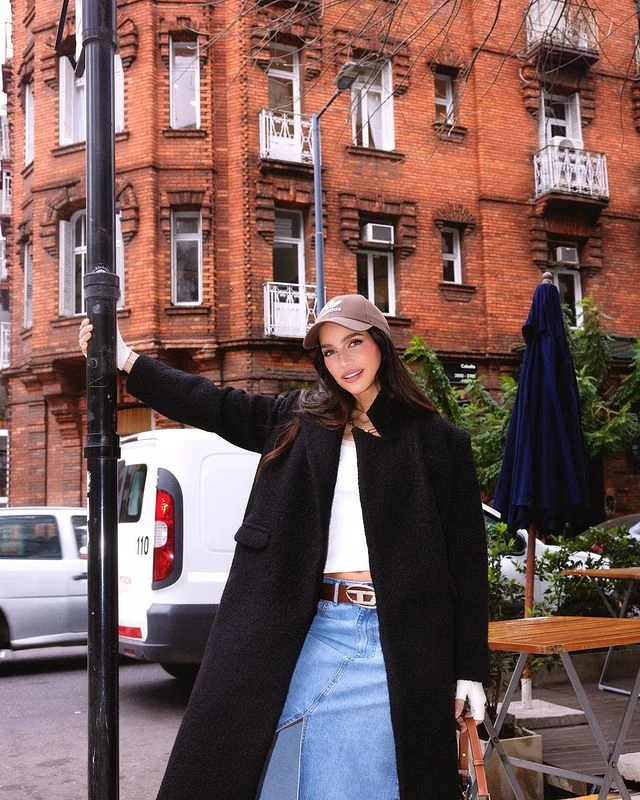 Zaira Nara cautivó con su look fashionista