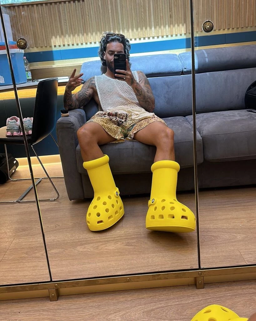 Maluma con botas MCSCHF x crocs