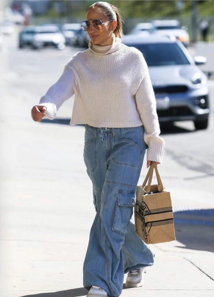 5 looks con jeans para empezar la semana. Foto: Pinterest.