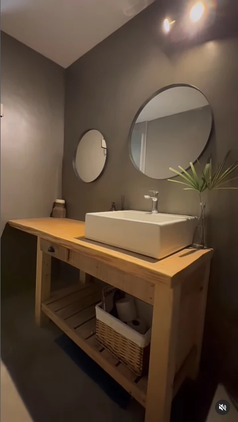 Agustina Cherri mostró la remodelación de su baño