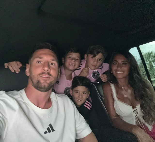 Antonela Roccuzzo compartió fotos de la presentación de Messi en Miami