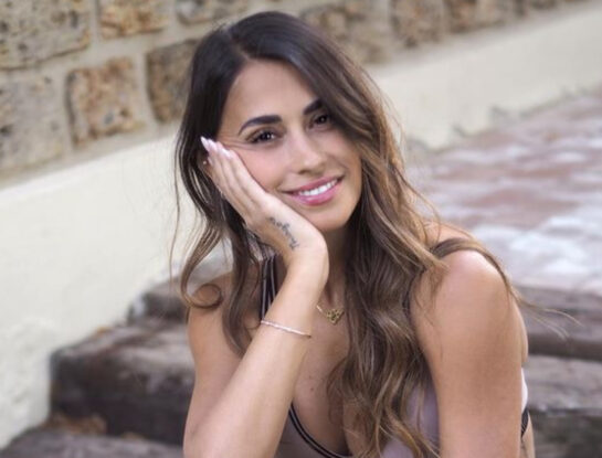 Antonela Roccuzzo deslumbra en su entrenamiento con look barbiecore en rosa