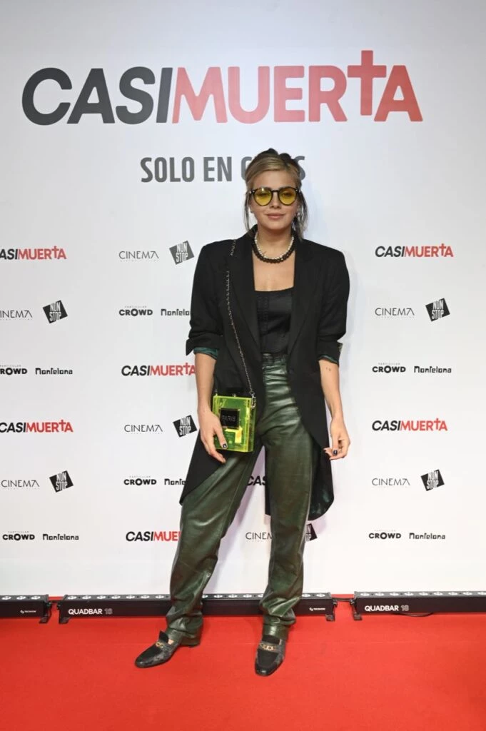 Avant Premiere "Casi Muerta"