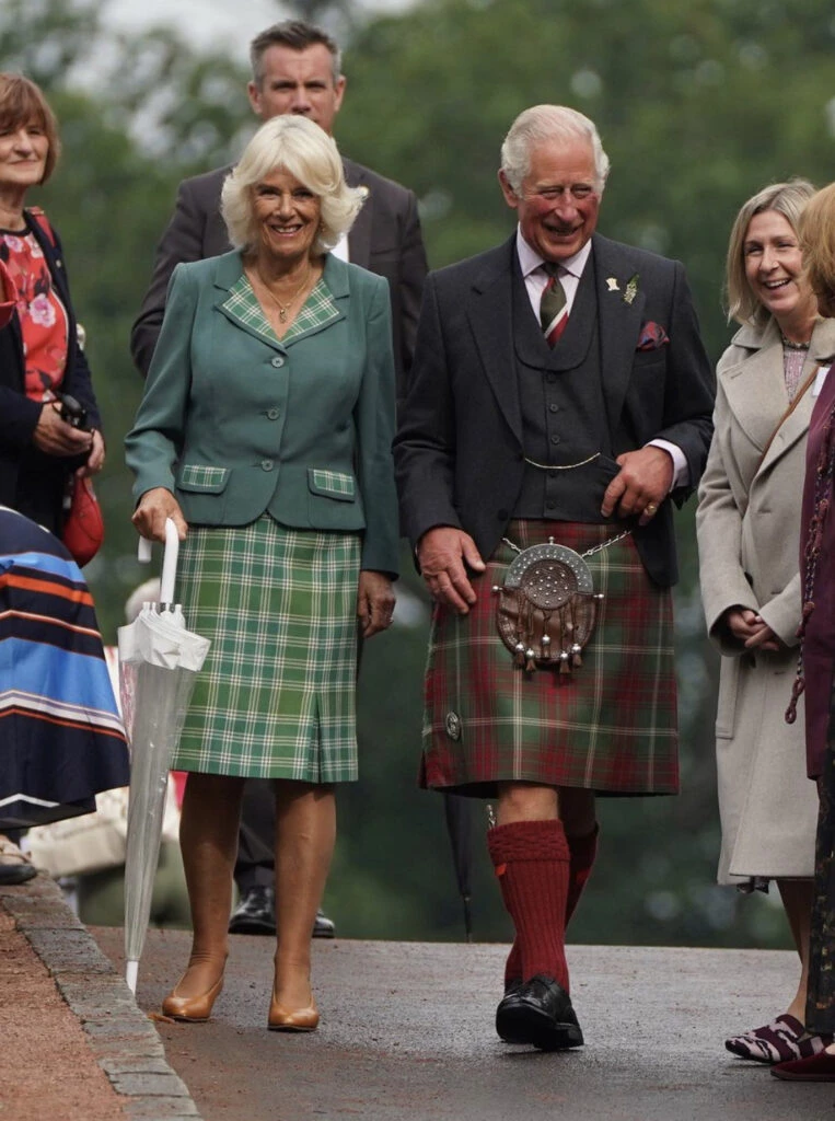 La reina consorte Camilla y el rey Carlos III. Foto: Instagram.