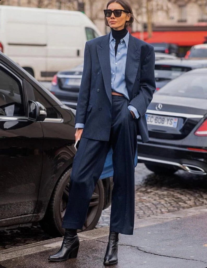 Camisa y polera, la combinación que hay que probar este invierno 2023. Foto: Pinterest.