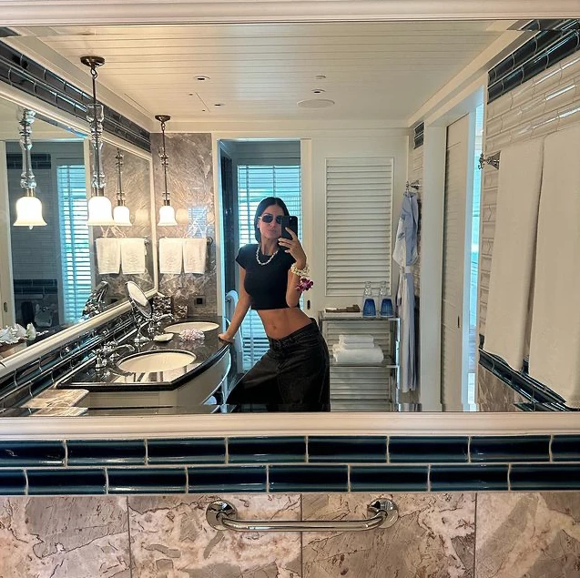 Zaira Nara en Tailandia