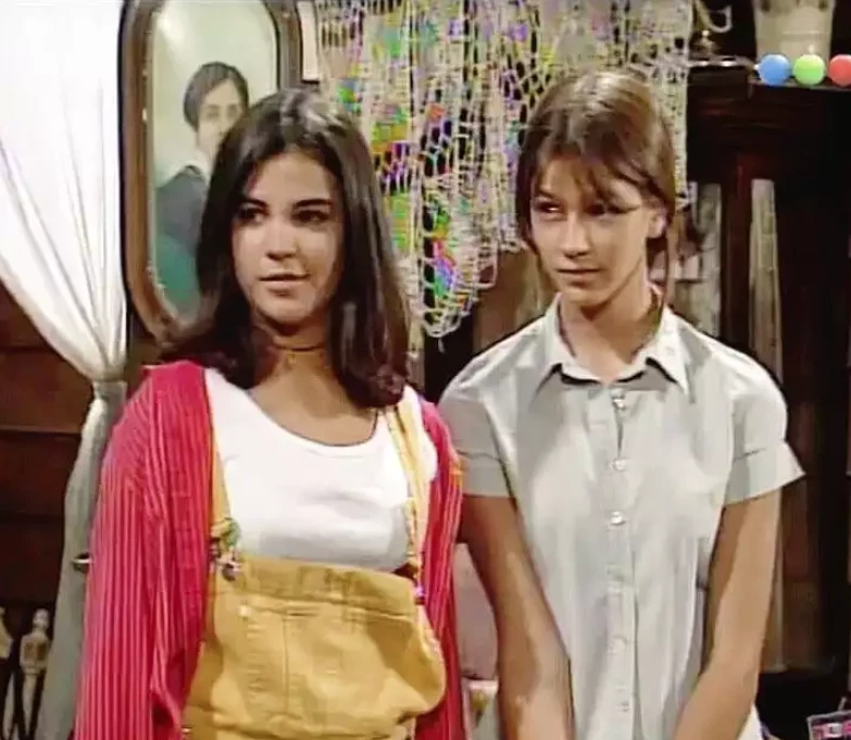 Agustina Cherri y Marcela Kloosterboer cuando eran adolescentes