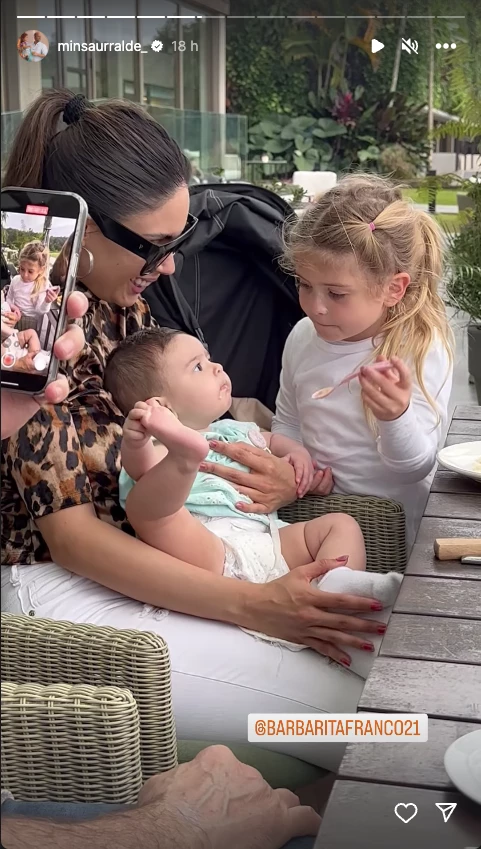 Barby Franco con Sarah y Chloe Insaurralde